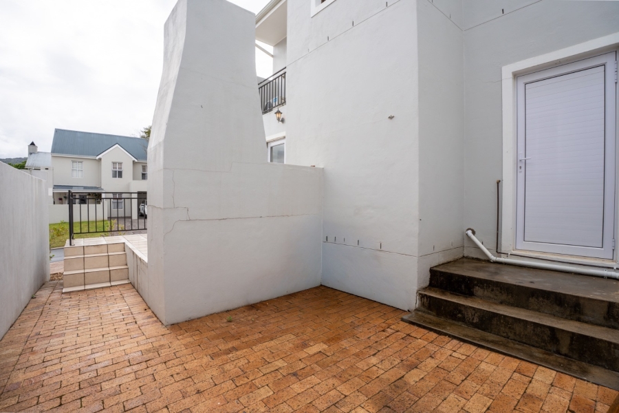 To Let 2 Bedroom Property for Rent in Welgevonden Estate Western Cape